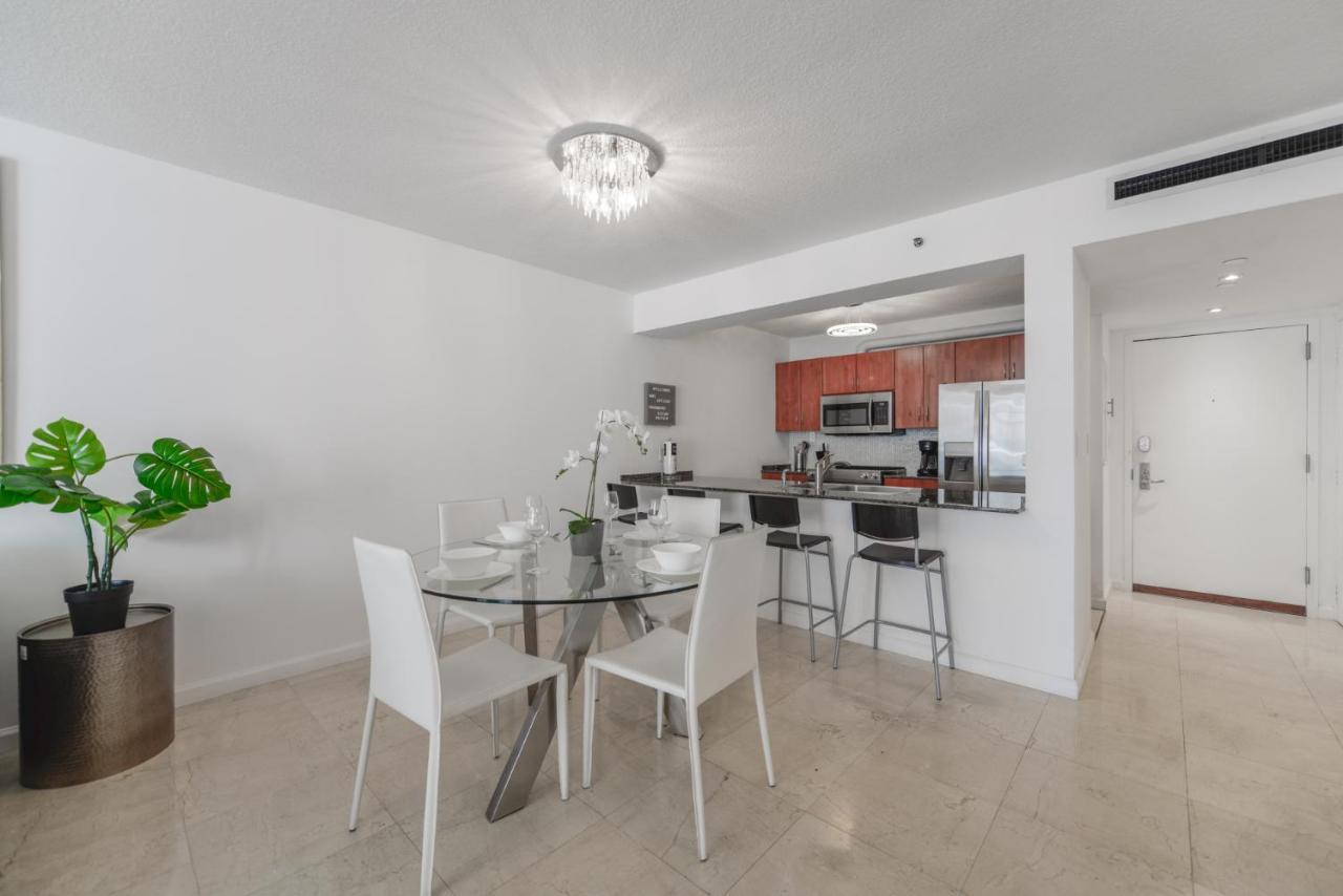 Wonderful Condo In Brickell With Pool And Gym Маями Екстериор снимка