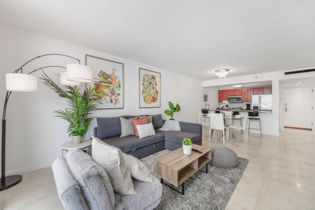 Wonderful Condo In Brickell With Pool And Gym Маями Екстериор снимка