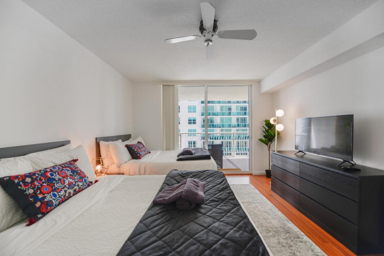Wonderful Condo In Brickell With Pool And Gym Маями Екстериор снимка