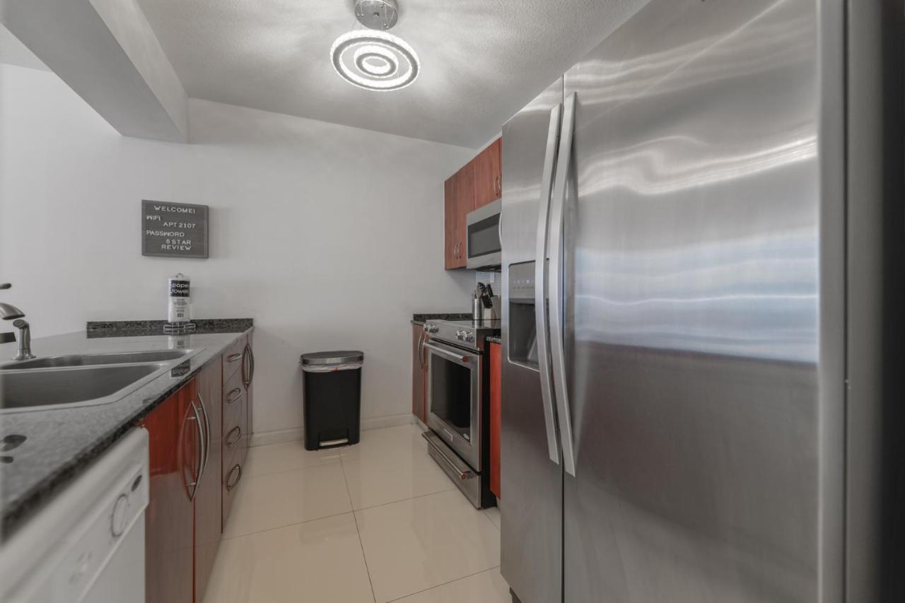 Wonderful Condo In Brickell With Pool And Gym Маями Екстериор снимка